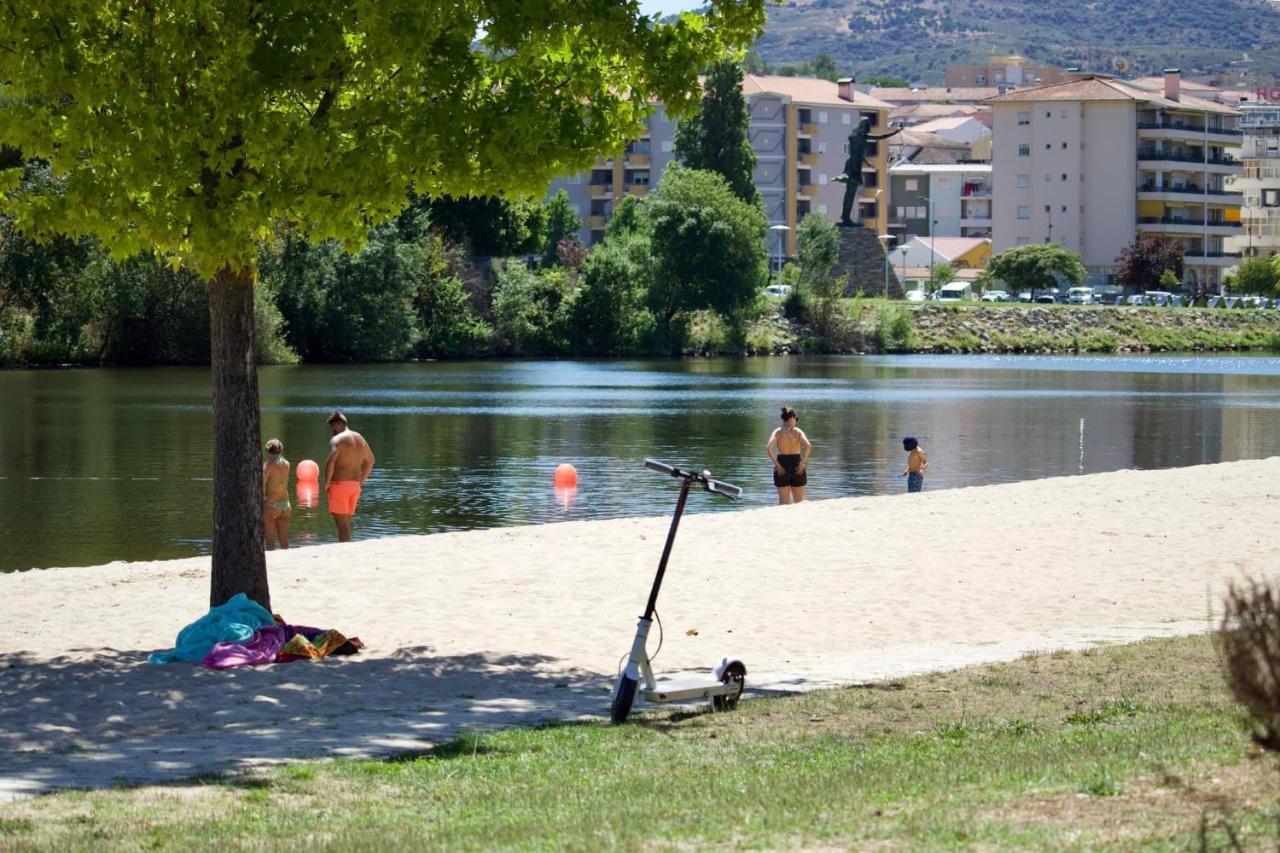 Apartamento Trav. Santa Luzia Apartment Mirandela Exterior photo